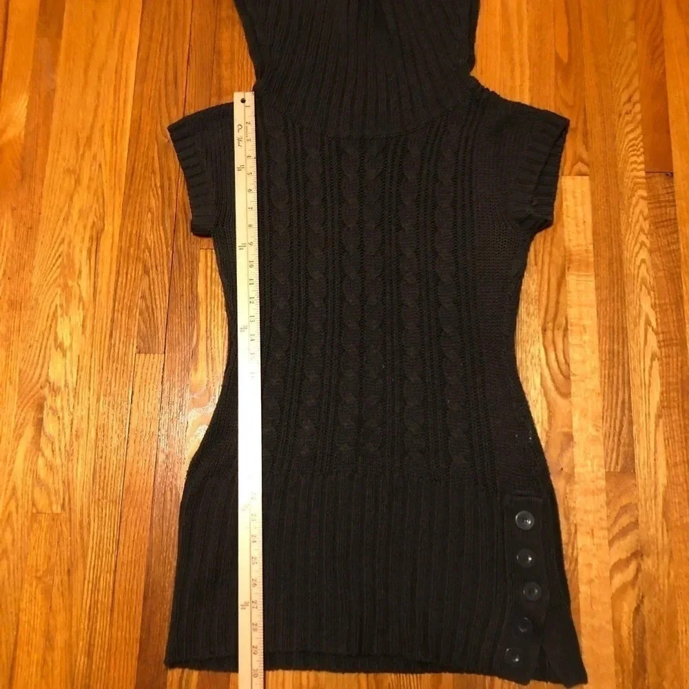 Cowl neck with cap sleeves sweater